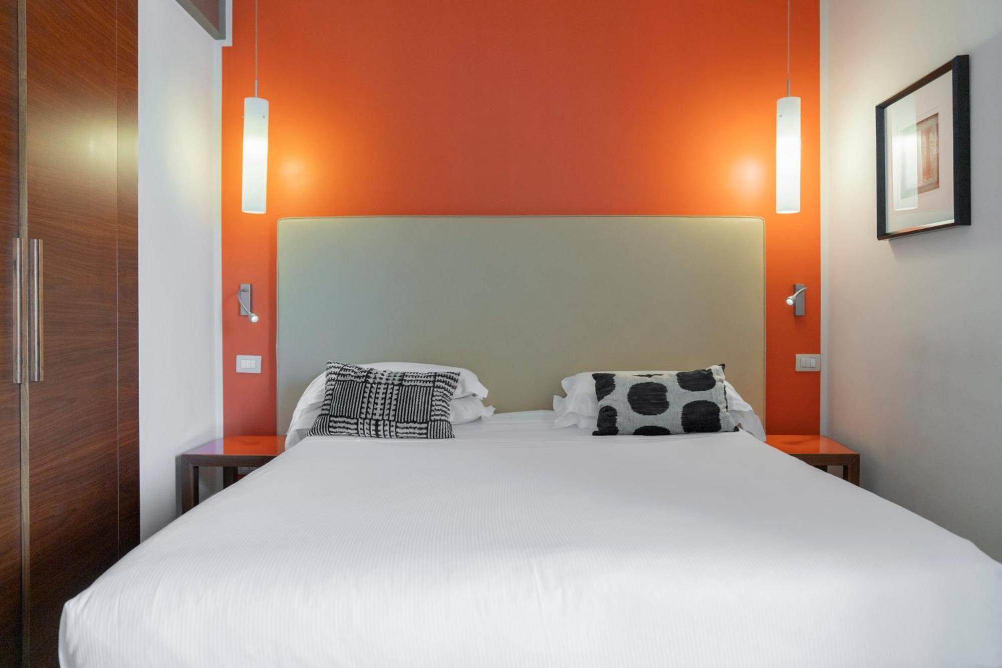 Domus Adriani — Photos 1